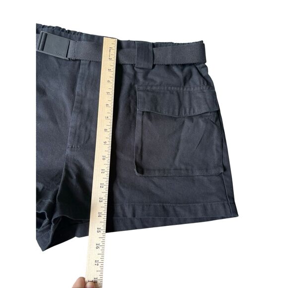 NEW Aritzia TNA Cargo Mini Shorts size XXL Black Belted - Picture 7 of 15